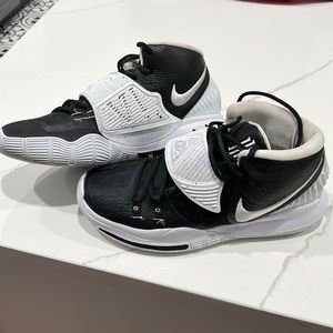 Kyrie mens basketball shoes